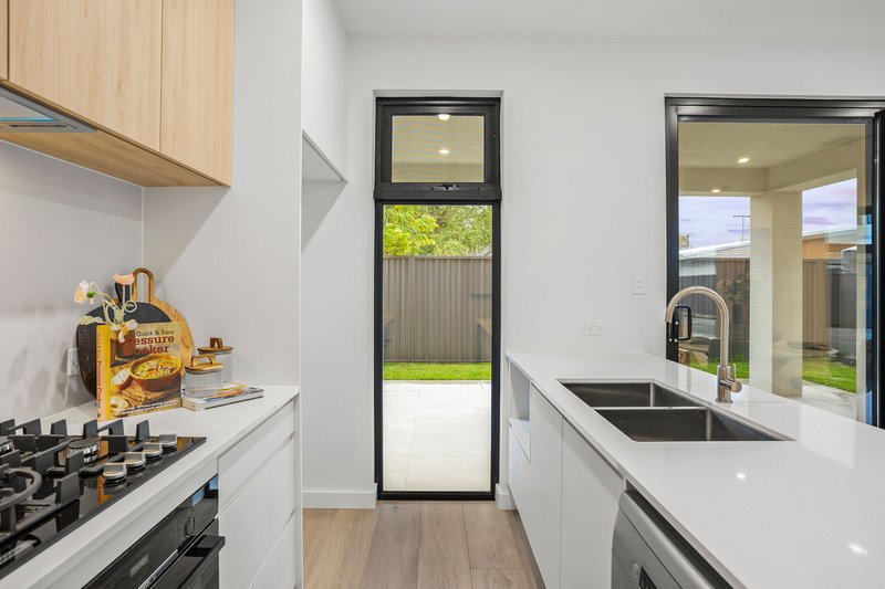 Photo - 95B Dunorlan Road, Edwardstown SA 5039 - Image 8