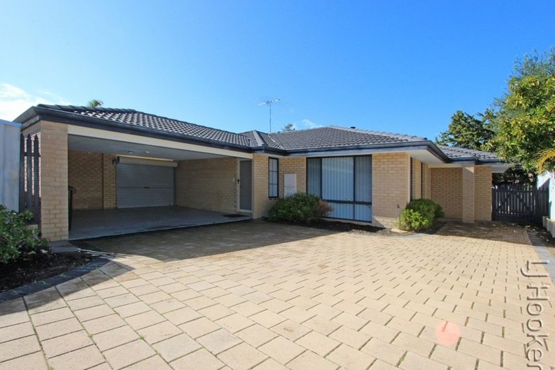 Photo - 95B Peelwood Parade, Halls Head WA 6210 - Image