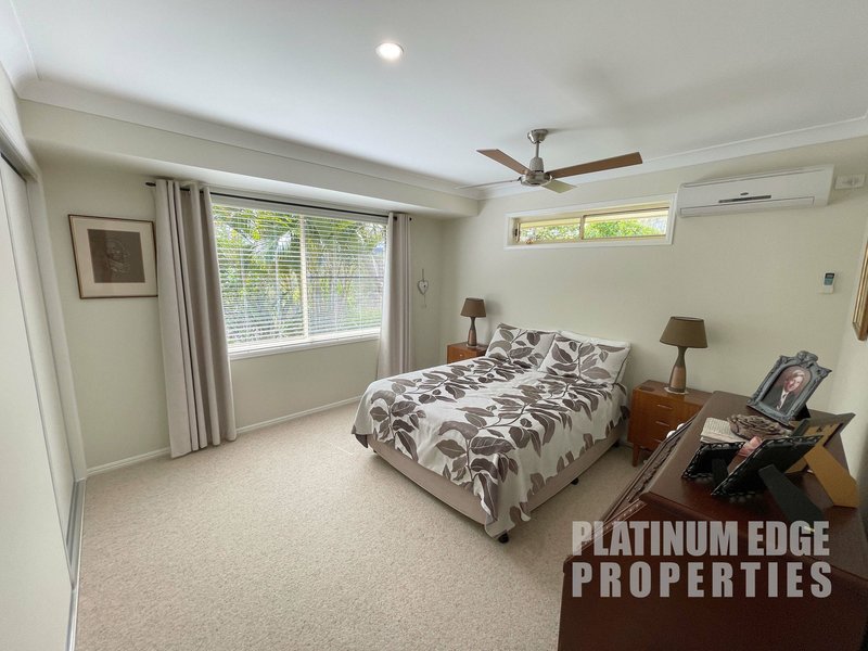 Photo - 96-98 Scarvell Place, Kooralbyn QLD 4285 - Image 12