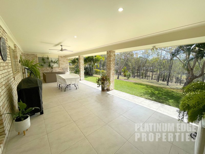 Photo - 96-98 Scarvell Place, Kooralbyn QLD 4285 - Image 16