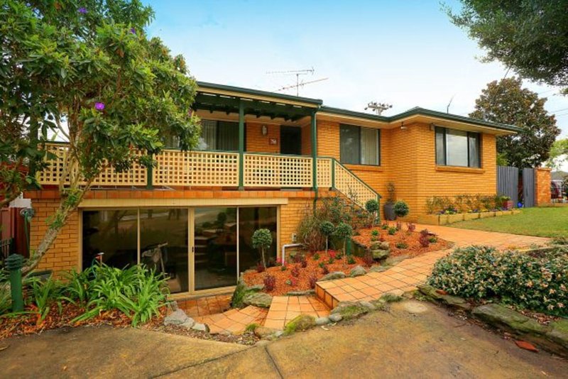 96 Amaroo Avenue, Georges Hall NSW 2198