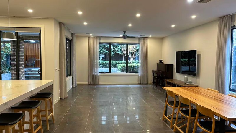 Photo - 96 Aspect Avenue, Wantirna South VIC 3152 - Image 3