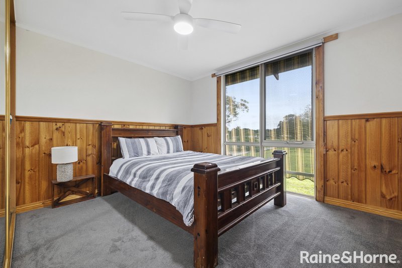 Photo - 96 Baynton Road, Kyneton VIC 3444 - Image 14