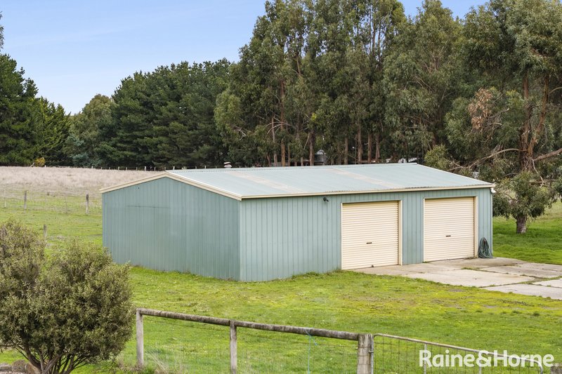 Photo - 96 Baynton Road, Kyneton VIC 3444 - Image 17