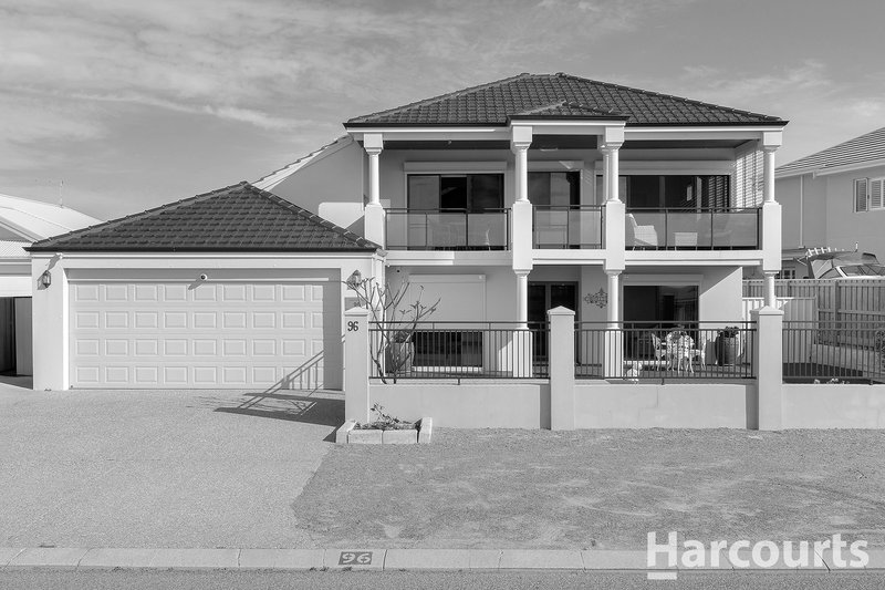 96 Boardwalk Boulevard, Halls Head WA 6210