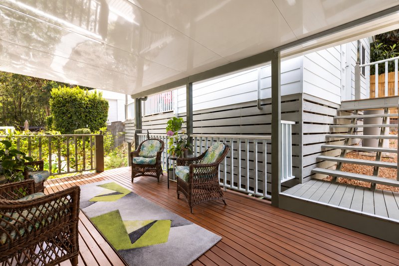 Photo - 96 Bowman Parade, Bardon QLD 4065 - Image 5