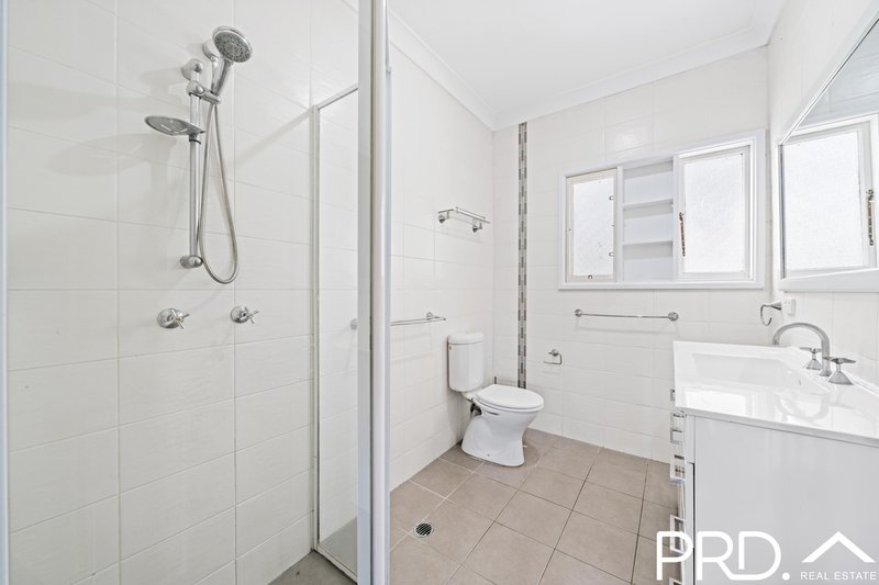 Photo - 96 Bransgrove Road, Revesby NSW 2212 - Image 5