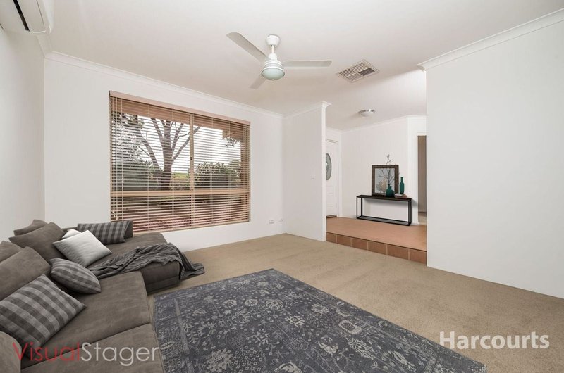 Photo - 96 Clearview Retreat, Bullsbrook WA 6084 - Image 4