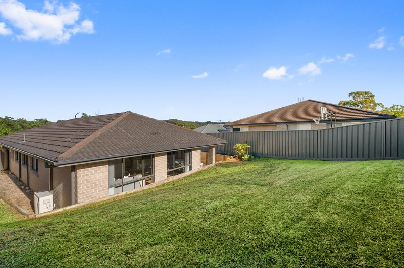 Photo - 96 Constitution Drive, Cameron Park NSW 2285 - Image 10