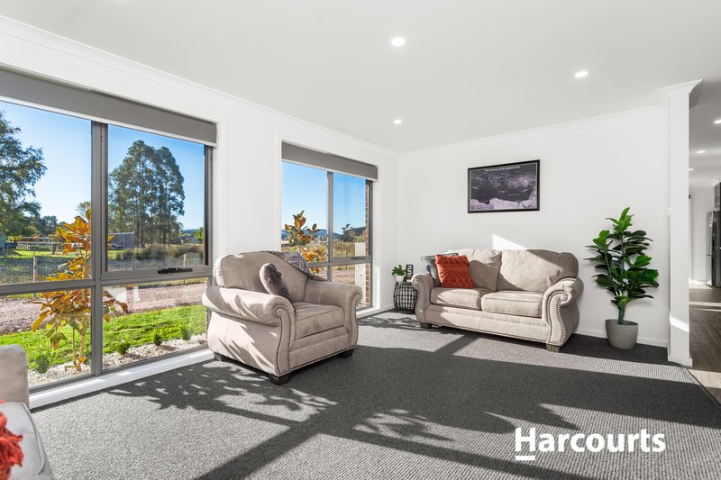 Photo - 96 East Barrack Street, Deloraine TAS 7304 - Image 4