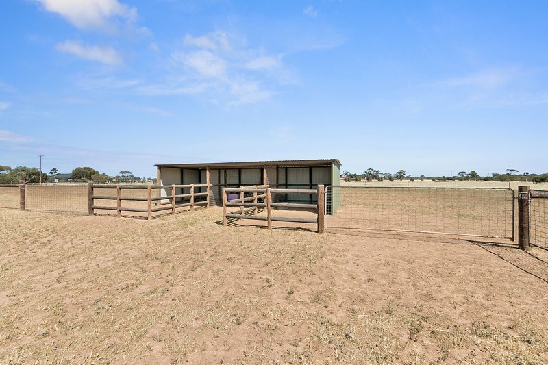 Photo - 96 Fairfield Road, Kadina SA 5554 - Image 17