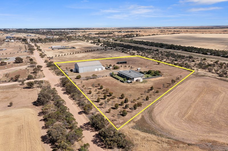 Photo - 96 Fairfield Road, Kadina SA 5554 - Image 21