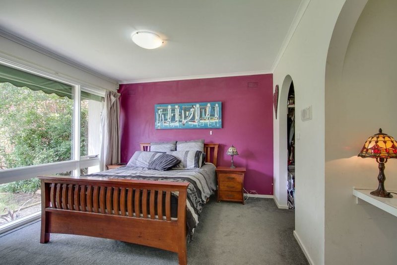 Photo - 96 Farnham Road, Bayswater VIC 3153 - Image 7