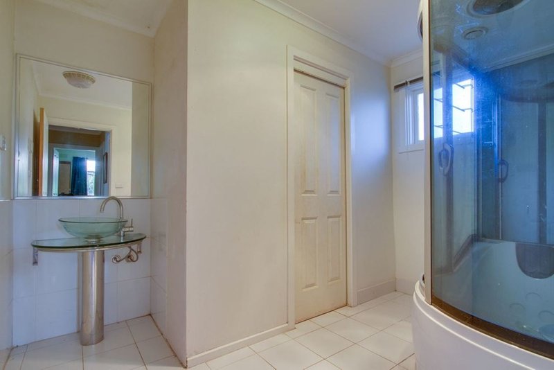 Photo - 96 Farnham Road, Bayswater VIC 3153 - Image 8