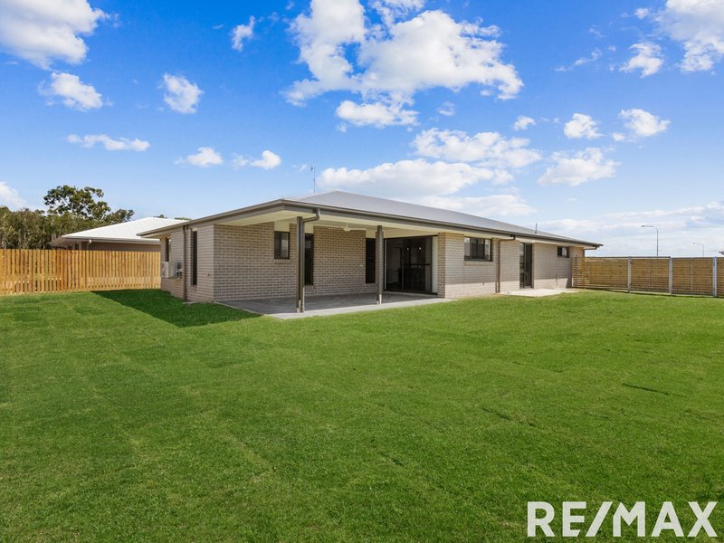 Photo - 96 Girraween Way, Point Vernon QLD 4655 - Image 17