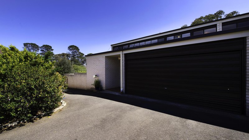 Photo - 96 Grayson Street, Hackett ACT 2602 - Image 21