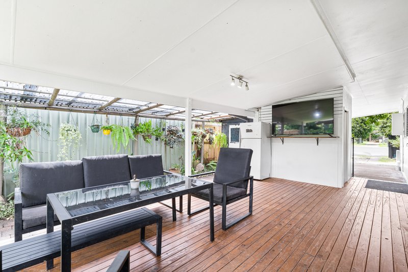 Photo - 96 Greenslopes Street, Edge Hill QLD 4870 - Image 13