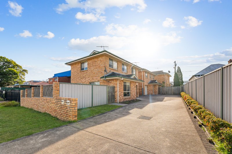 Photo - 96 High Street, East Maitland NSW 2323 - Image 1
