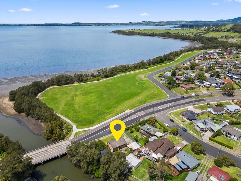 96 Lakeside Drive, Koonawarra NSW 2530