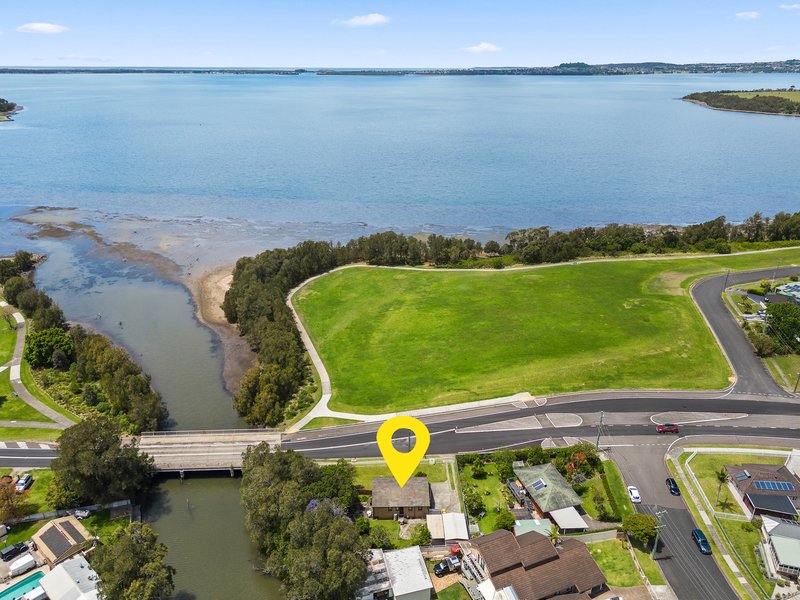 Photo - 96 Lakeside Drive, Koonawarra NSW 2530 - Image 11