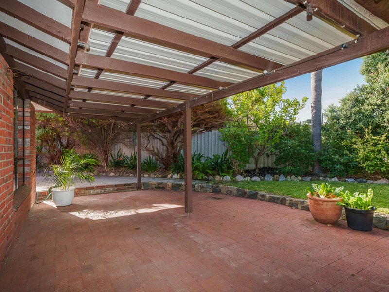 Photo - 96 Leeds Street, Dianella WA 6059 - Image 15