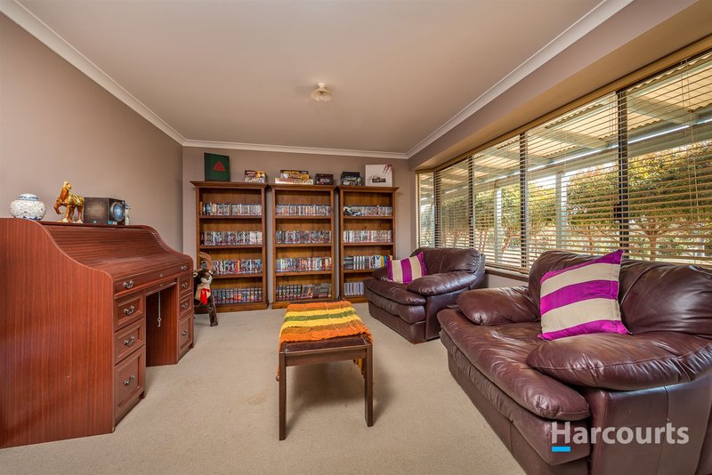 Photo - 96 Limousin Way, Lower Chittering WA 6084 - Image 6