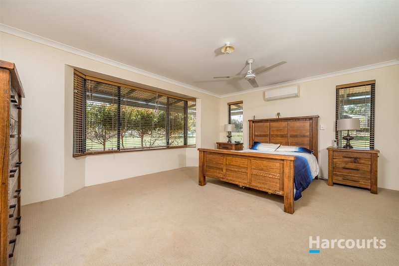 Photo - 96 Limousin Way, Lower Chittering WA 6084 - Image 17