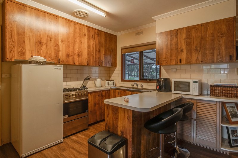 Photo - 96 Lockwood Rd , Kangaroo Flat VIC 3555 - Image 5