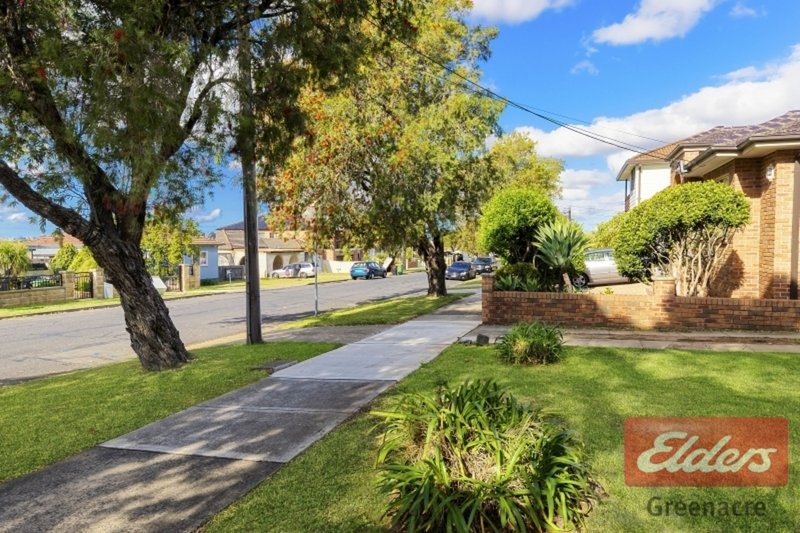 Photo - 96 Macquarie Street, Greenacre NSW 2190 - Image 6