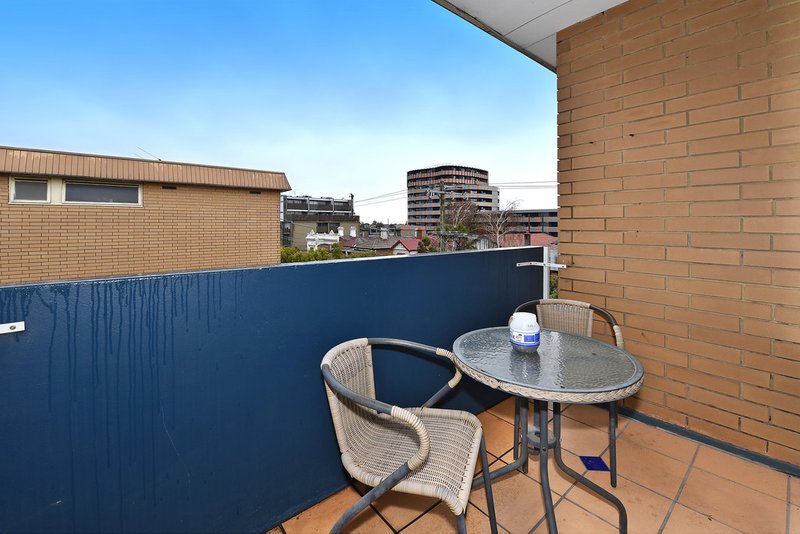 Photo - 9/6 Mckay Street, Coburg VIC 3058 - Image 8