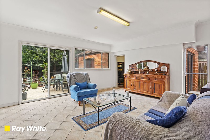 Photo - 96 Morgan Street, Kingsgrove NSW 2208 - Image 2