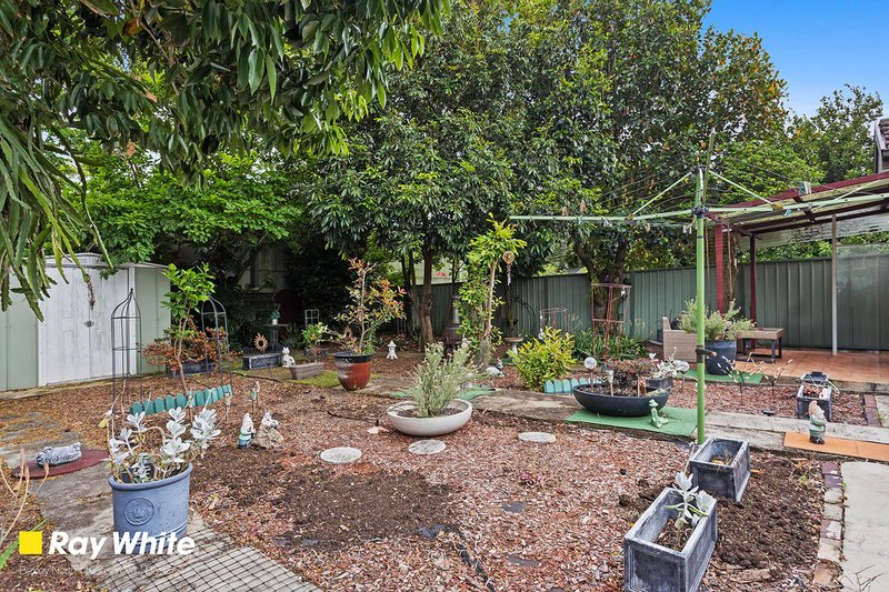 Photo - 96 Morgan Street, Kingsgrove NSW 2208 - Image 11