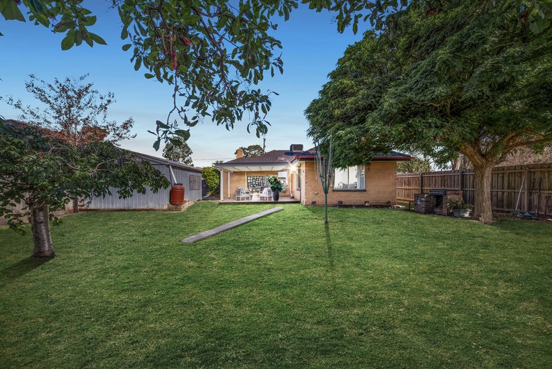 Photo - 96 Mountain Gate Drive, Ferntree Gully VIC 3156 - Image 17