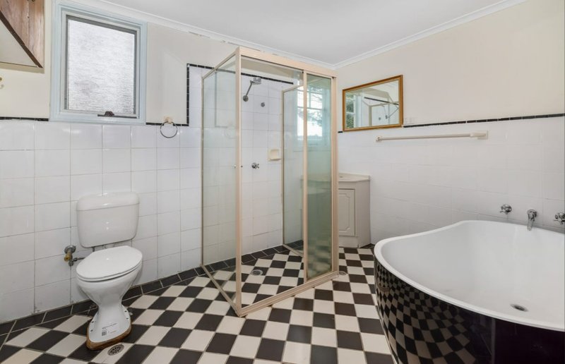 Photo - 96 Niagara Street, Armidale NSW 2350 - Image 5