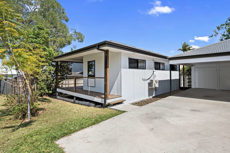 Photo - 96 Peter Street, Strathpine QLD 4500 - Image 2