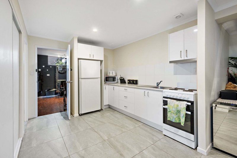 Photo - 96 Peter Street, Strathpine QLD 4500 - Image 13