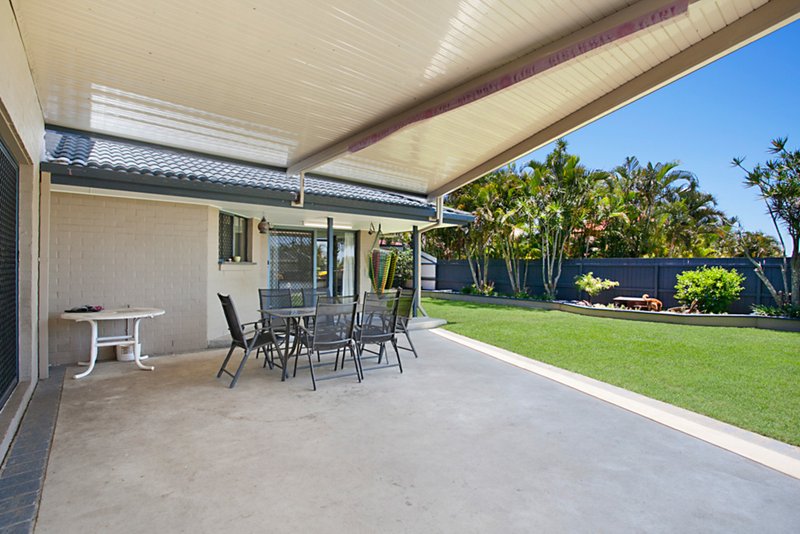 Photo - 96 Phillip Parade, Deception Bay QLD 4508 - Image 11