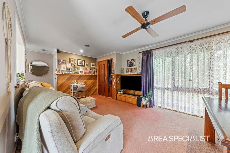 Photo - 96 Racecourse Road, Pakenham VIC 3810 - Image 15