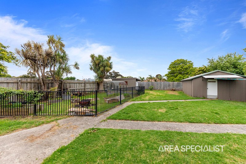 Photo - 96 Racecourse Road, Pakenham VIC 3810 - Image 17