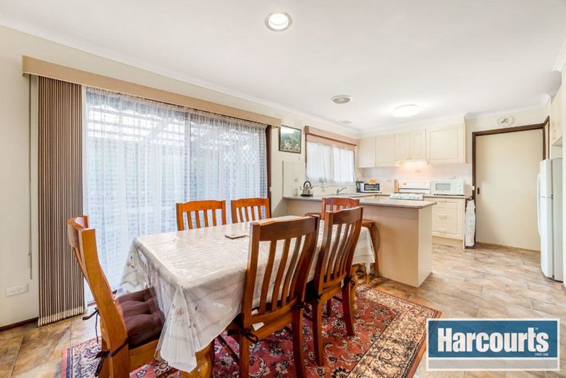 Photo - 96 Rachelle Drive, Wantirna VIC 3152 - Image 3