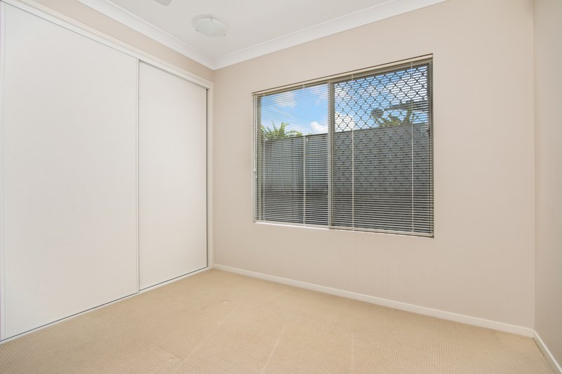 Photo - 96 Roberts Drive, Trinity Beach QLD 4879 - Image 11