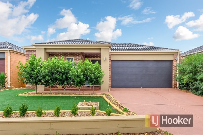 96 Sabel Drive, Cranbourne North VIC 3977