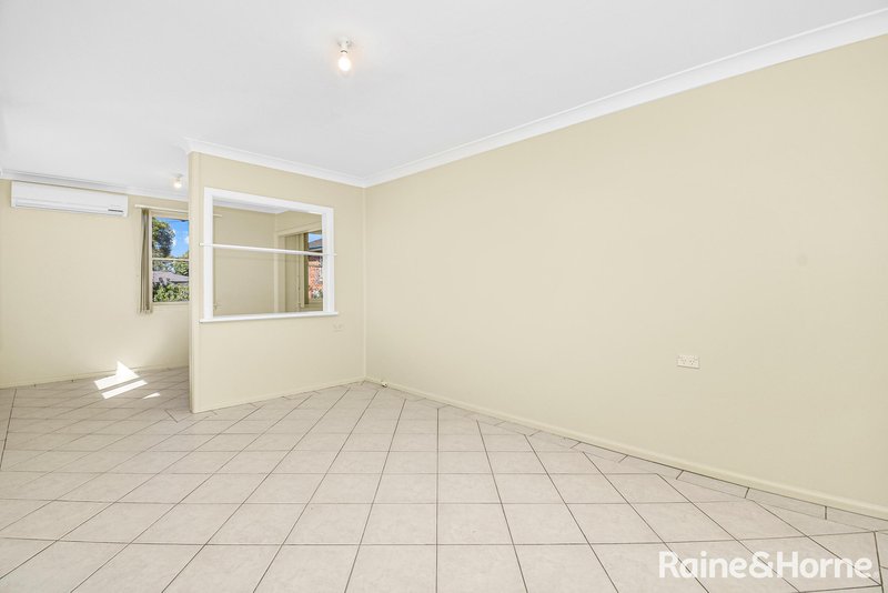 Photo - 96 Samarai Road, Whalan NSW 2770 - Image 2
