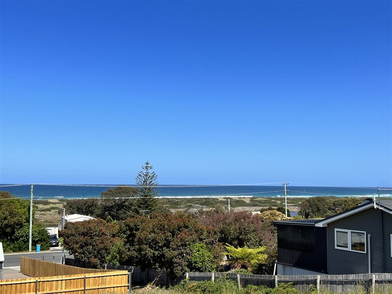 Photo - 96 Scamander Avenue, Scamander TAS 7215 - Image 8