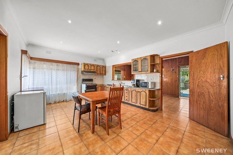 Photo - 96 Sixth Avenue, Altona North VIC 3025 - Image 5