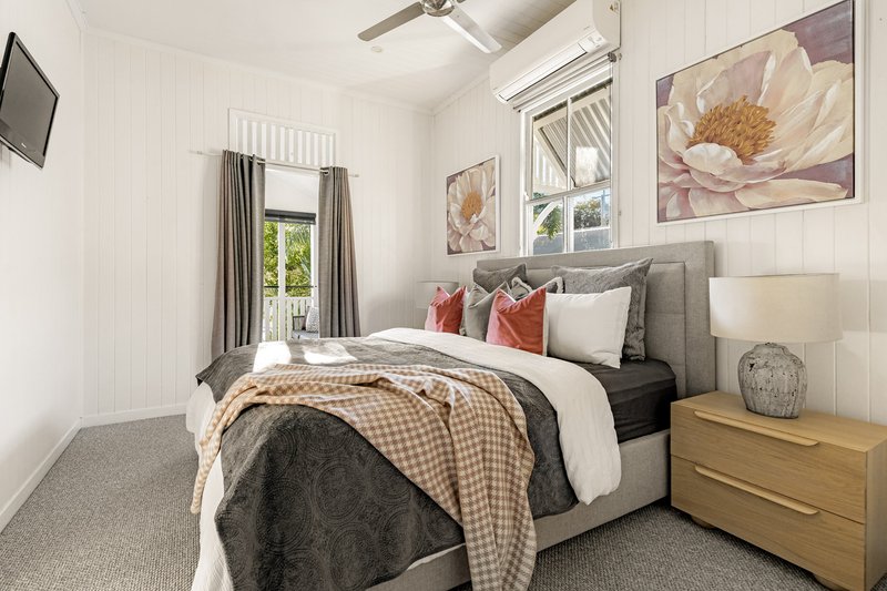 Photo - 96 Swan Street, Gordon Park QLD 4031 - Image 16