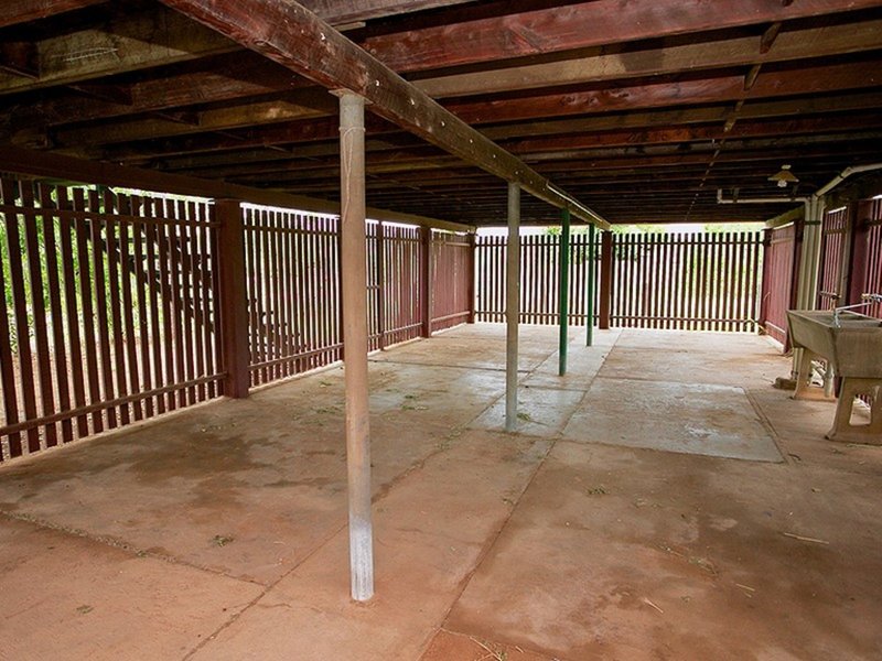 Photo - 96 Trainor Street, Mount Isa QLD 4825 - Image 10