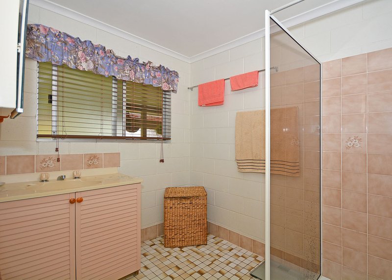 Photo - 96 William Street, Howard QLD 4659 - Image 11