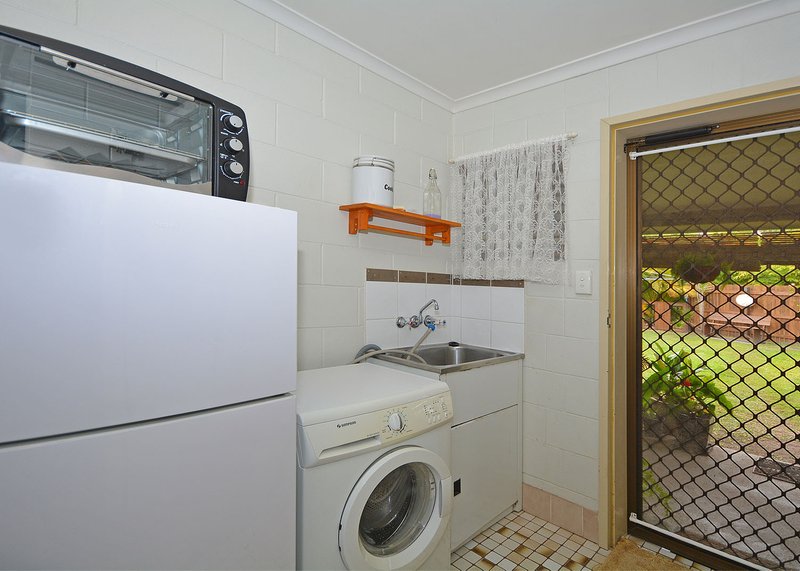 Photo - 96 William Street, Howard QLD 4659 - Image 12