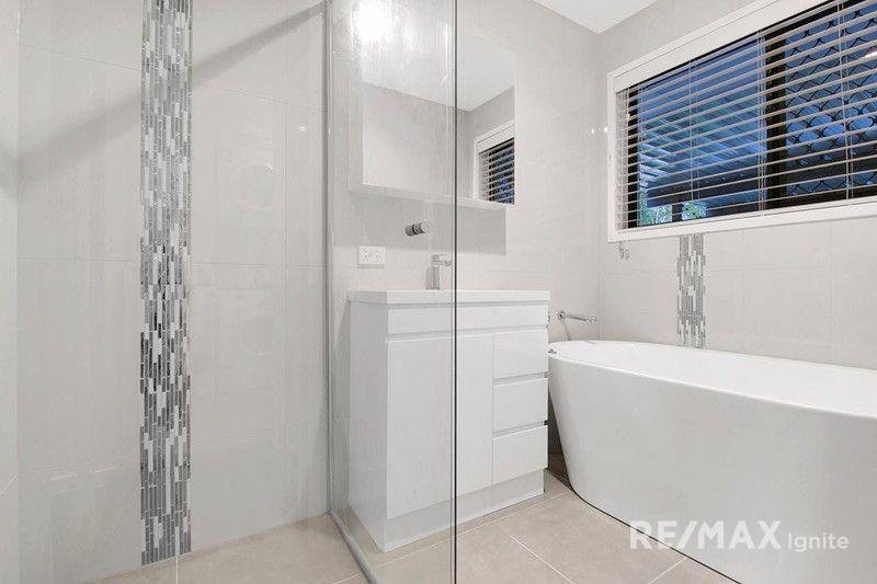 Photo - 96 Yallambee Road, Jindalee QLD 4074 - Image 10